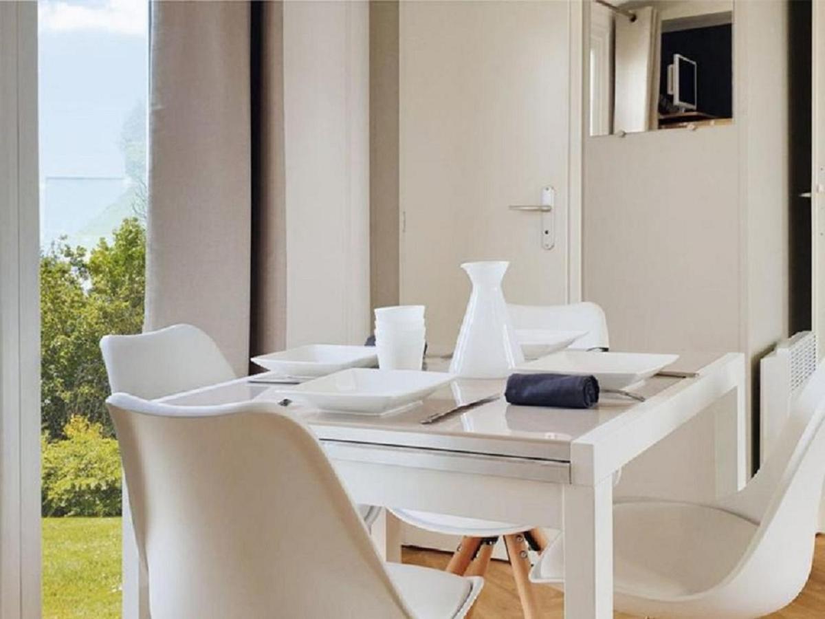 Chalet Op Camping Lauwersoog Met 3 Slaapkamers En Vaatwasser - Joycasa Bagian luar foto