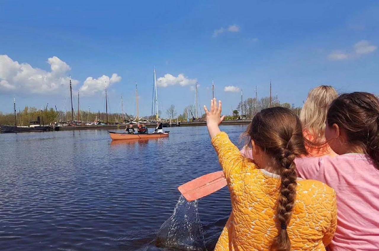 Chalet Op Camping Lauwersoog Met 3 Slaapkamers En Vaatwasser - Joycasa Bagian luar foto